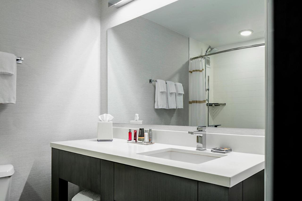 Marriott Dfw Airport South Hotell Fort Worth Exteriör bild